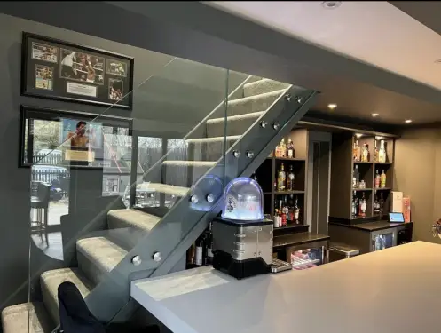 Click Here To Enlarge This Photo Of Glass Balustrade - Worcestershire